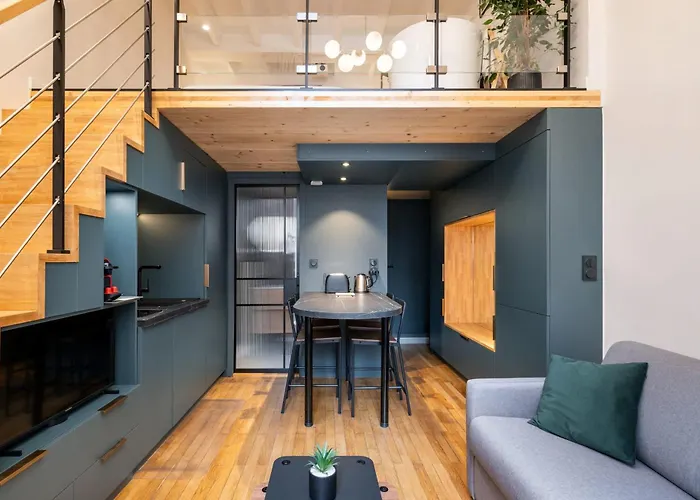 Διαμέρισμα Urban Escape Loft With Balcony & Jacuzzi Near The Opera *