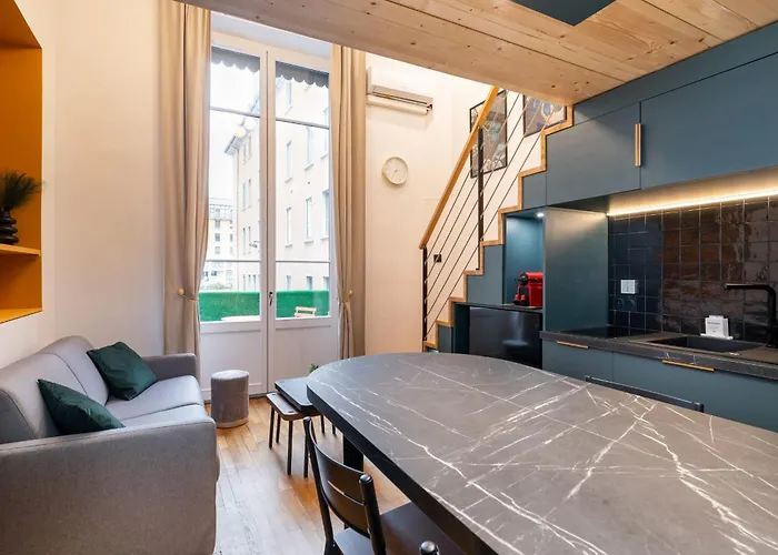 Loft With Balcony And Bath Facing The Opera House * Lyon